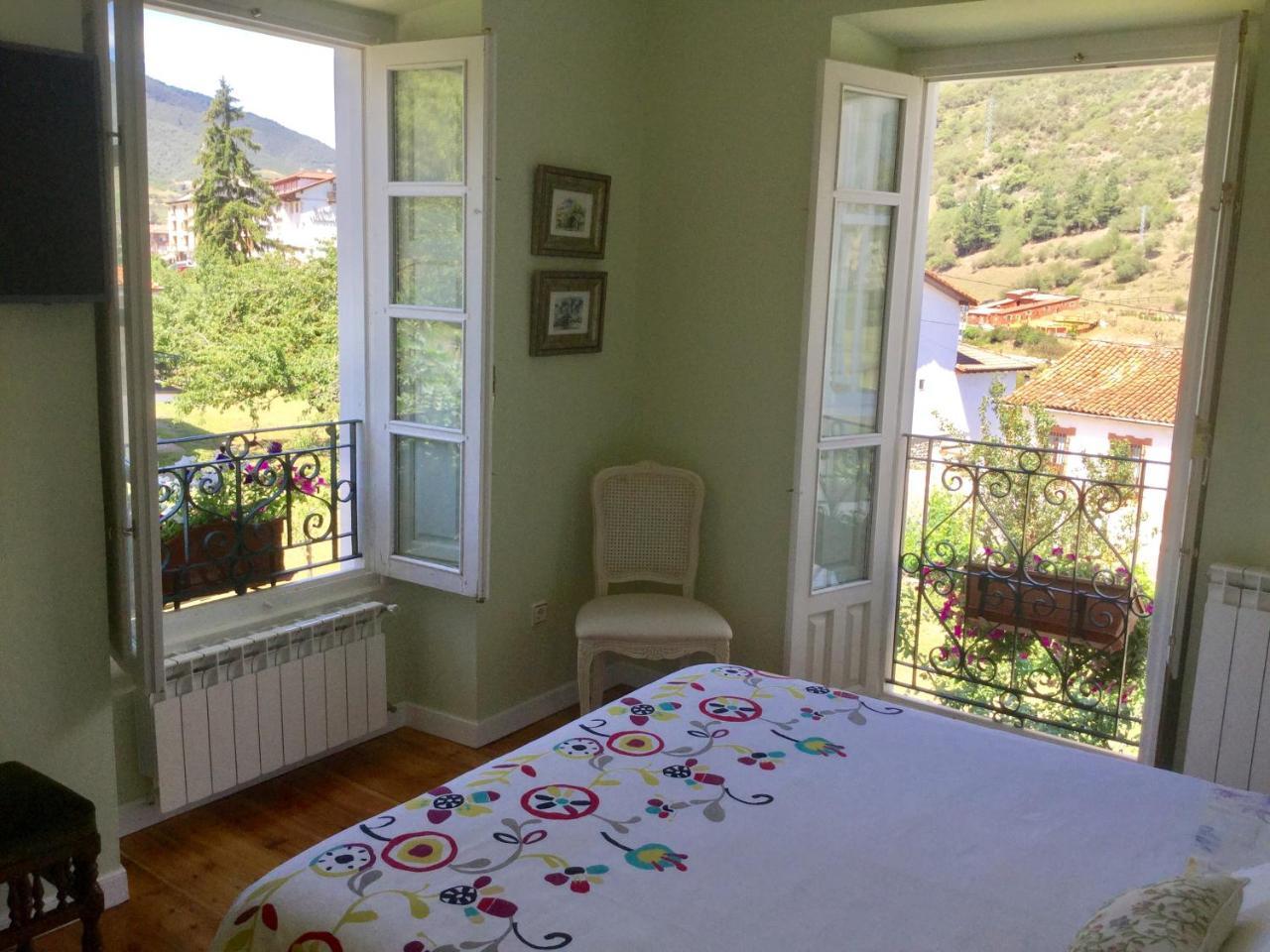 Villa Elena Potes Zewnętrze zdjęcie